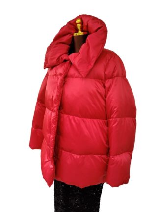 Зимняя куртка на пуху купить в аутлете Max Mara и Marina Rinaldi