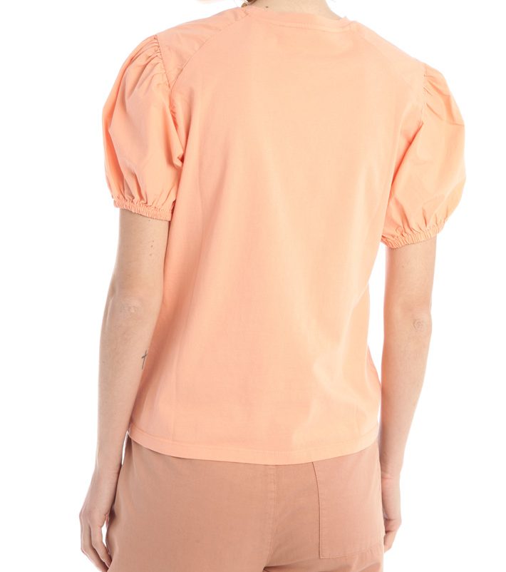 Хлопковая футболка персикового цвета 
