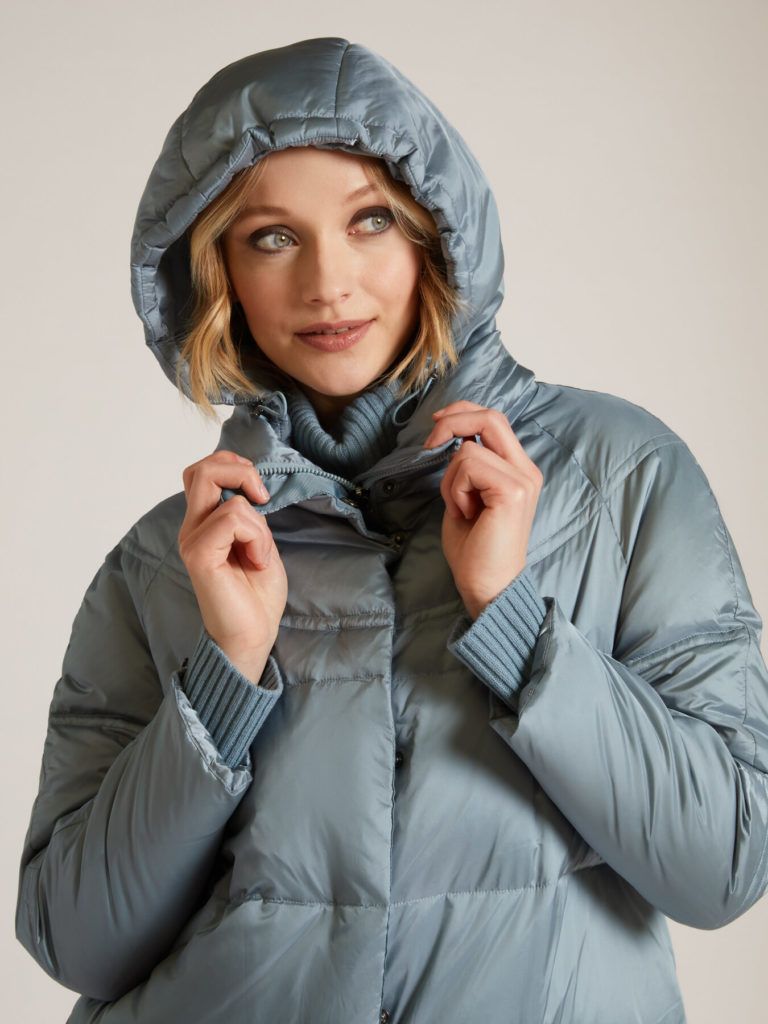 Модный пуховик Elena Miro | интернет-магазин Outletmax Модный пуховик Elena Miro купить в аутлете Max Mara и Marina Rinaldi. 3