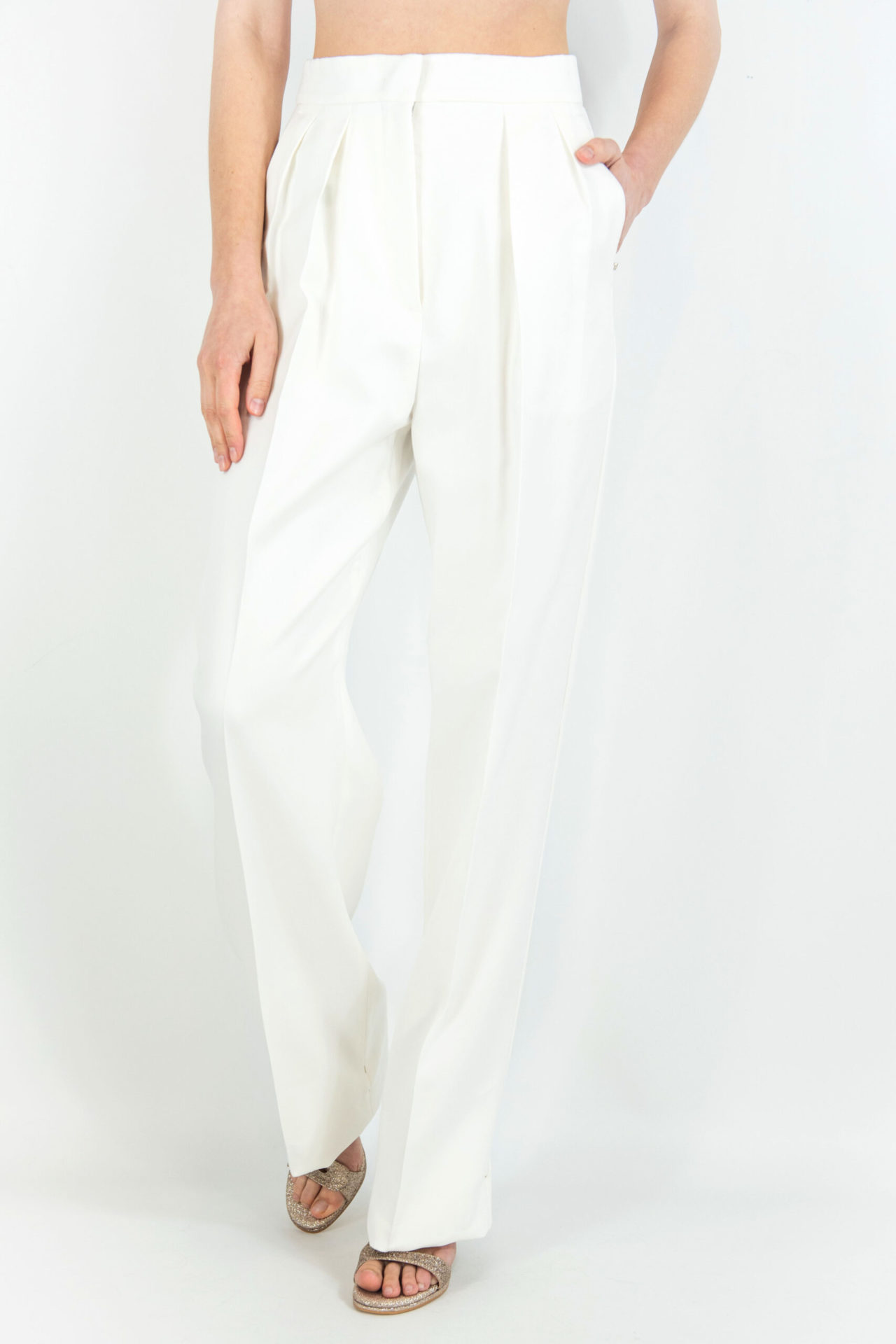Белые прямые брюки из хлопка и вискозы 1