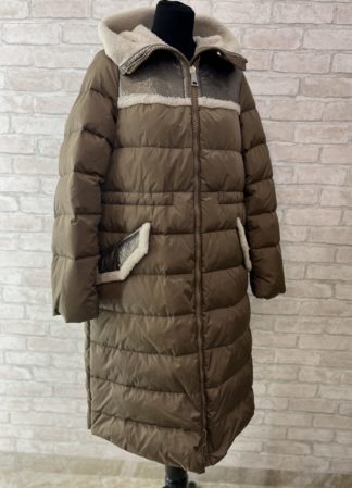 Пуховое пальто с отделкой кожей и мехом купить в аутлете Max Mara и Marina Rinaldi